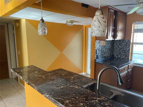 1025 Country Club Drive #407, Margate FL - photo 6 of 47