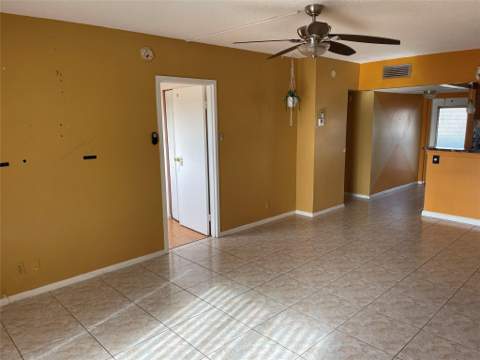 1025 Country Club Drive #407, Margate FL - photo 12 of 47