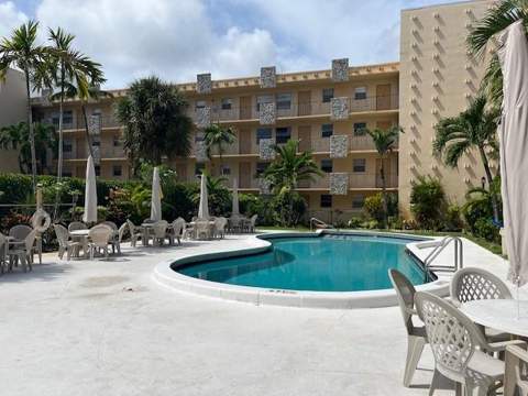 2145 Pierce Street #101, Hollywood FL - photo 23 of 25