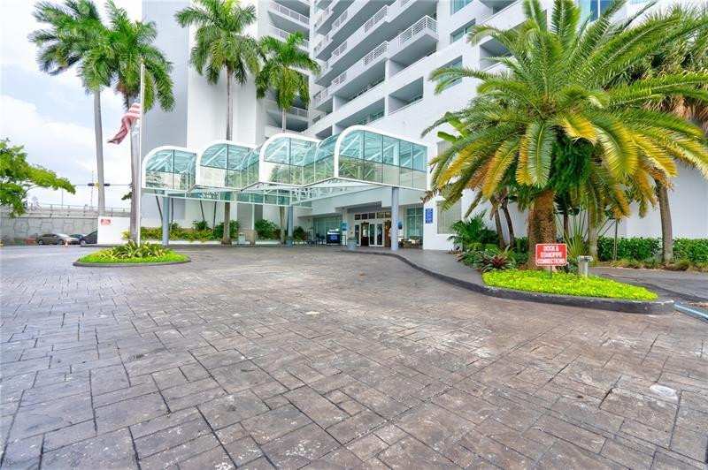 1 bedroom Condominium at 2670 E Sunrise Boulevard #1119, Gallery One by Hilton, Fort Lauderdale — photo 1