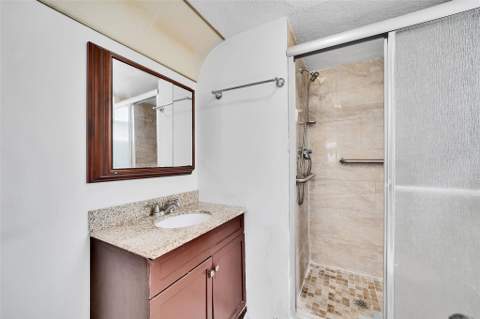 2901 Sunrise Lakes Drive #101, Sunrise FL - photo 16 of 35