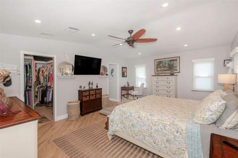 4717 SW 35th Avenue, Dania Beach FL - photo 19 of 36