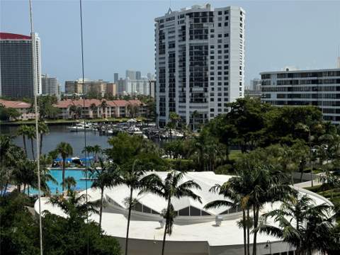 2500 Parkview Drive #814, Hallandale Beach FL - photo 11 of 47