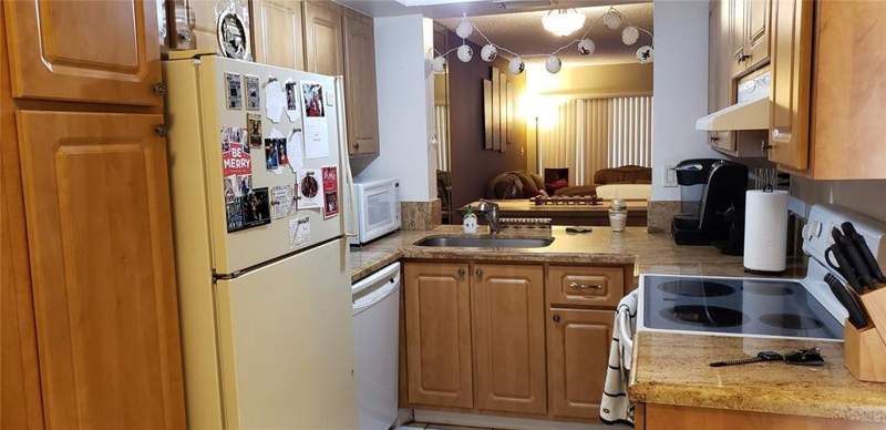 2 bedroom Condominium at 2059 SW 15th Street #217, Meadowridge East, Deerfield Beach — photo 4