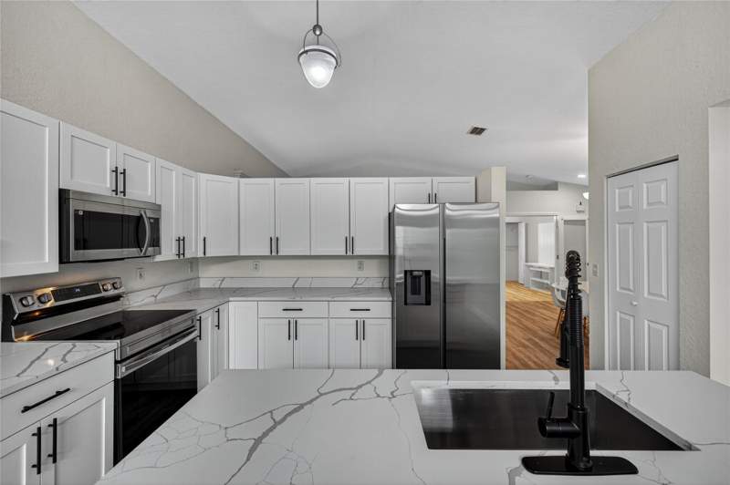 4 bedroom Single Family Residence at 2424 SW 162nd Avenue, Silver Shores Parcels A T, Miramar — photo 5