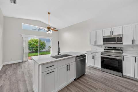 2424 SW 162nd Avenue, Miramar FL - photo 11 of 39