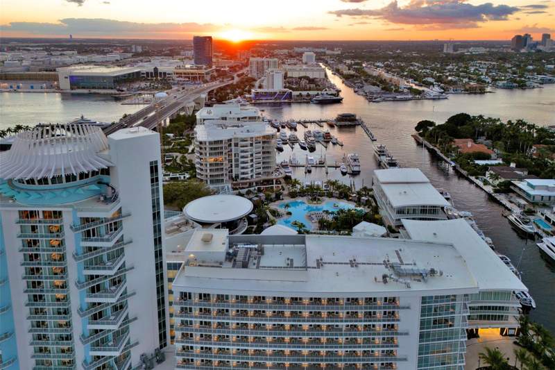 3 bedroom Condominium at 2241 SE 17th Street #Ph2, Azul Condominium, Fort Lauderdale — photo 3