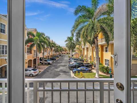 2329 Vintage Drive #2329, Lighthouse Point FL - photo 18 of 65