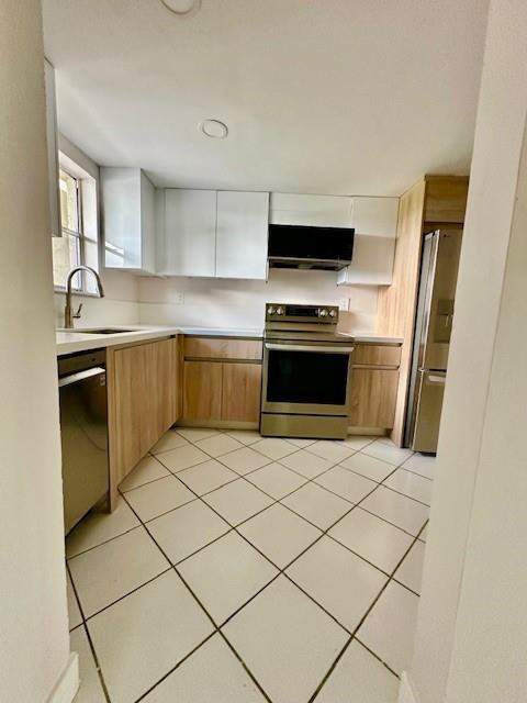 6080 NW 44th Street #205, Lauderhill FL - photo 9 of 36