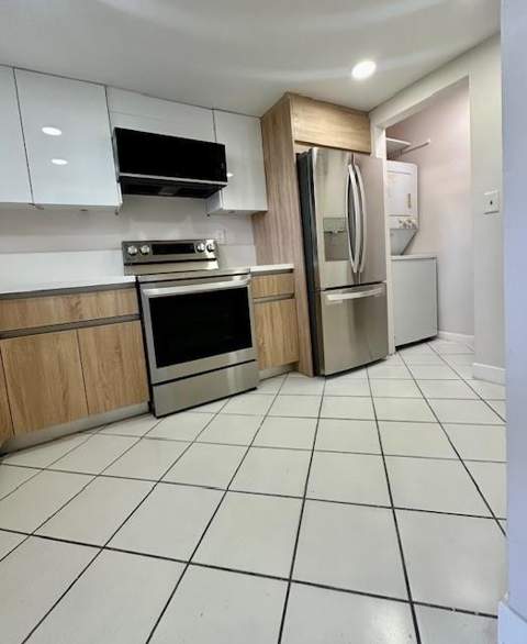 6080 NW 44th Street #205, Lauderhill FL - photo 11 of 36
