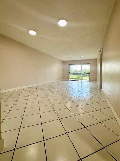 6080 NW 44th Street #205, Lauderhill FL - photo 15 of 36