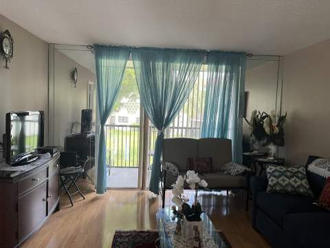 9800 N Hollybrook Lake Drive #202, Pembroke Pines FL - photo 7 of 31