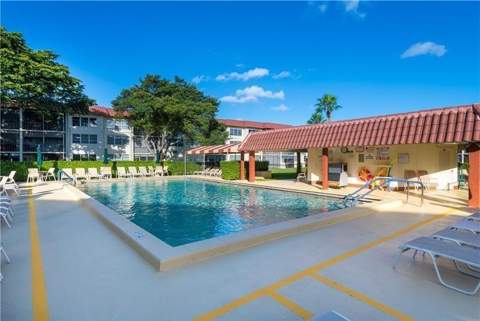 9800 N Hollybrook Lake Drive #202, Pembroke Pines FL - photo 18 of 31