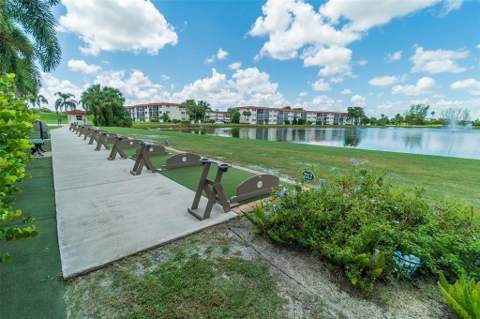 9800 N Hollybrook Lake Drive #202, Pembroke Pines FL - photo 23 of 31
