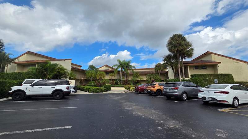 3 bedroom Condominium at 8751 Holly Court #202, Holly Court At Woodmont, Tamarac — photo 2