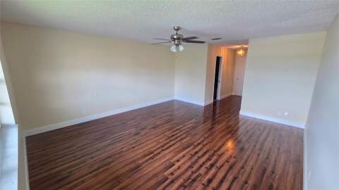 8751 Holly Court #202, Tamarac FL - photo 22 of 29