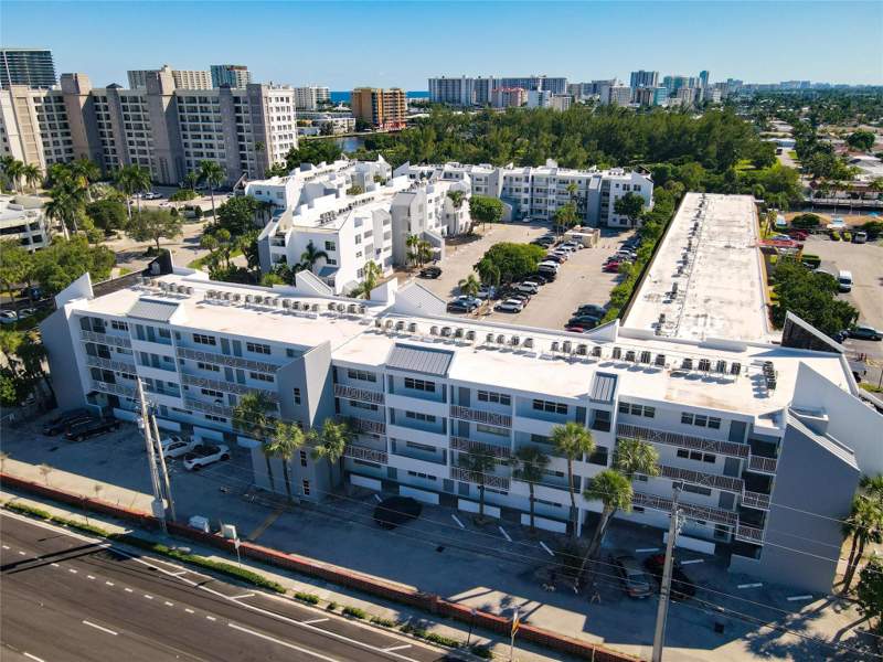 1 bedroom Condominium at 2840 NE 14th Street Causeway #304A, Harbor's Edge Condominium, Pompano Beach — photo 3