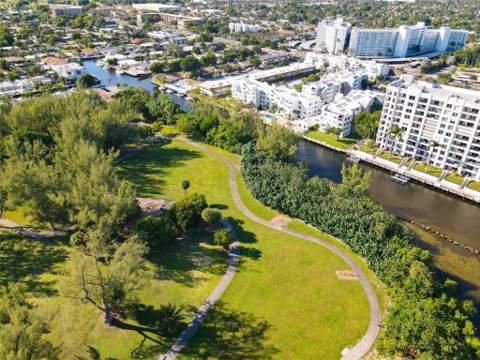 2840 NE 14th Street Causeway #304A, Pompano Beach FL - photo 10 of 35