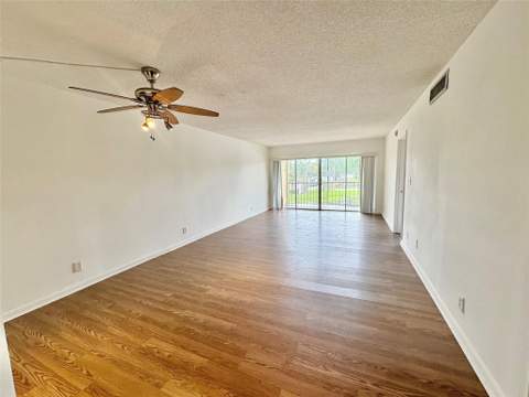 3905 N Nob Hill Road #201, Sunrise FL - photo 10 of 32