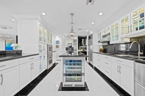615 Bayshore Drive #103, Fort Lauderdale FL - photo 12 of 30