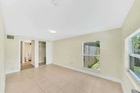 1412 NE 25th Court, Pompano Beach FL - photo 11 of 40