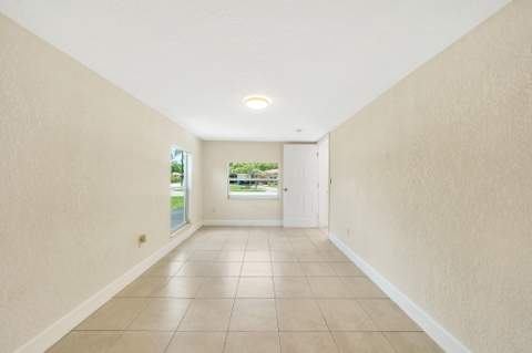 1412 NE 25th Court, Pompano Beach FL - photo 12 of 40