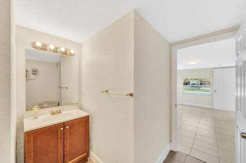 1412 NE 25th Court, Pompano Beach FL - photo 15 of 40