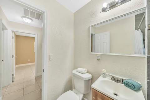 1412 NE 25th Court, Pompano Beach FL - photo 19 of 40