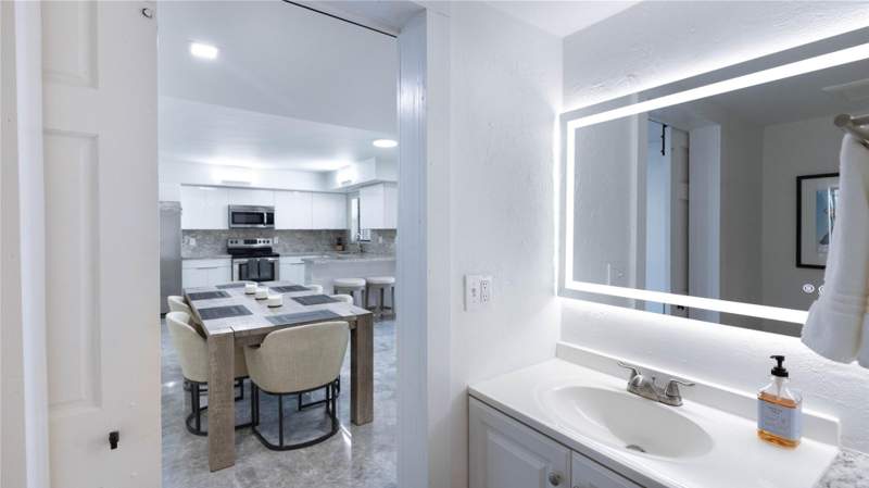 2 bedroom Condominium at 8204 SW 23rd Street #D, Bay Tree Homes, North Lauderdale — photo 4