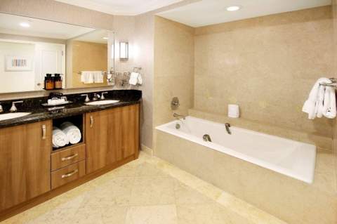 601 N Ft Lauderdale Bch Boulevard #1113, Fort Lauderdale FL - photo 11 of 23