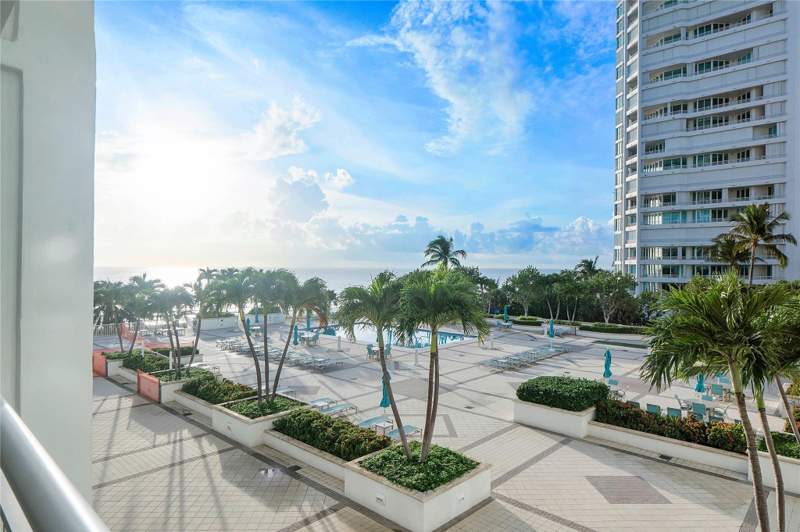 2 bedroom Condominium at 1620 S Ocean Boulevard #4f, Ocean Colony, Lauderdale-By-The-Sea — photo 3