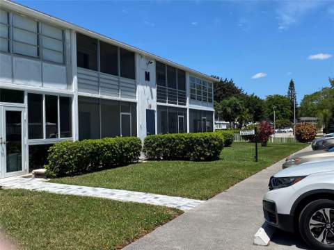209 Ventnor M #209, Deerfield Beach FL - photo 23 of 46