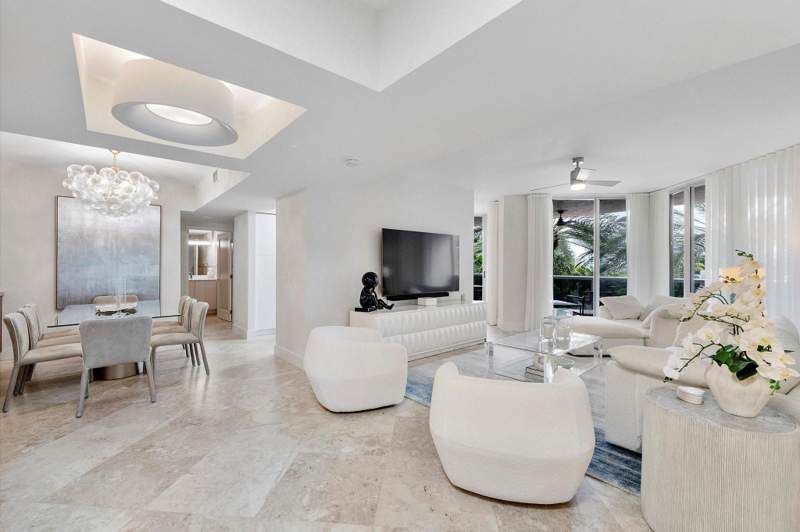 2 bedroom Condominium at 3100 N Ocean Boulevard #406, L'Hermitage, Fort Lauderdale — photo 2