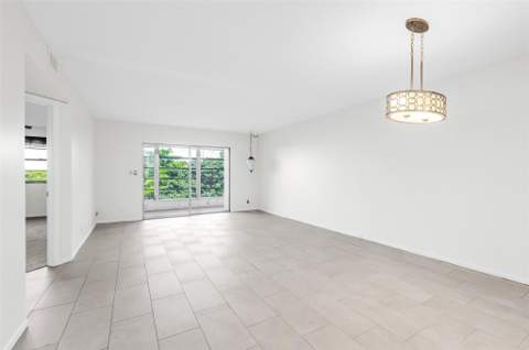 1703 Andros Isle #G4, Coconut Creek FL - photo 6 of 33