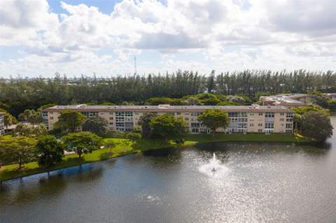 1703 Andros Isle #G4, Coconut Creek FL - photo 23 of 33