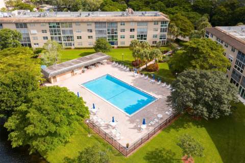 1703 Andros Isle #G4, Coconut Creek FL - photo 24 of 33