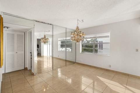 4090 NW 42nd Avenue #309, Lauderdale Lakes FL - photo 8 of 27