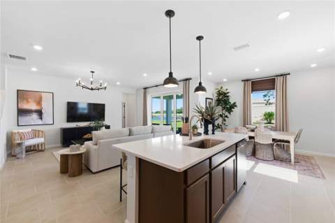 10653 NW Suncrest Loop, Port St. Lucie FL - photo 10 of 54