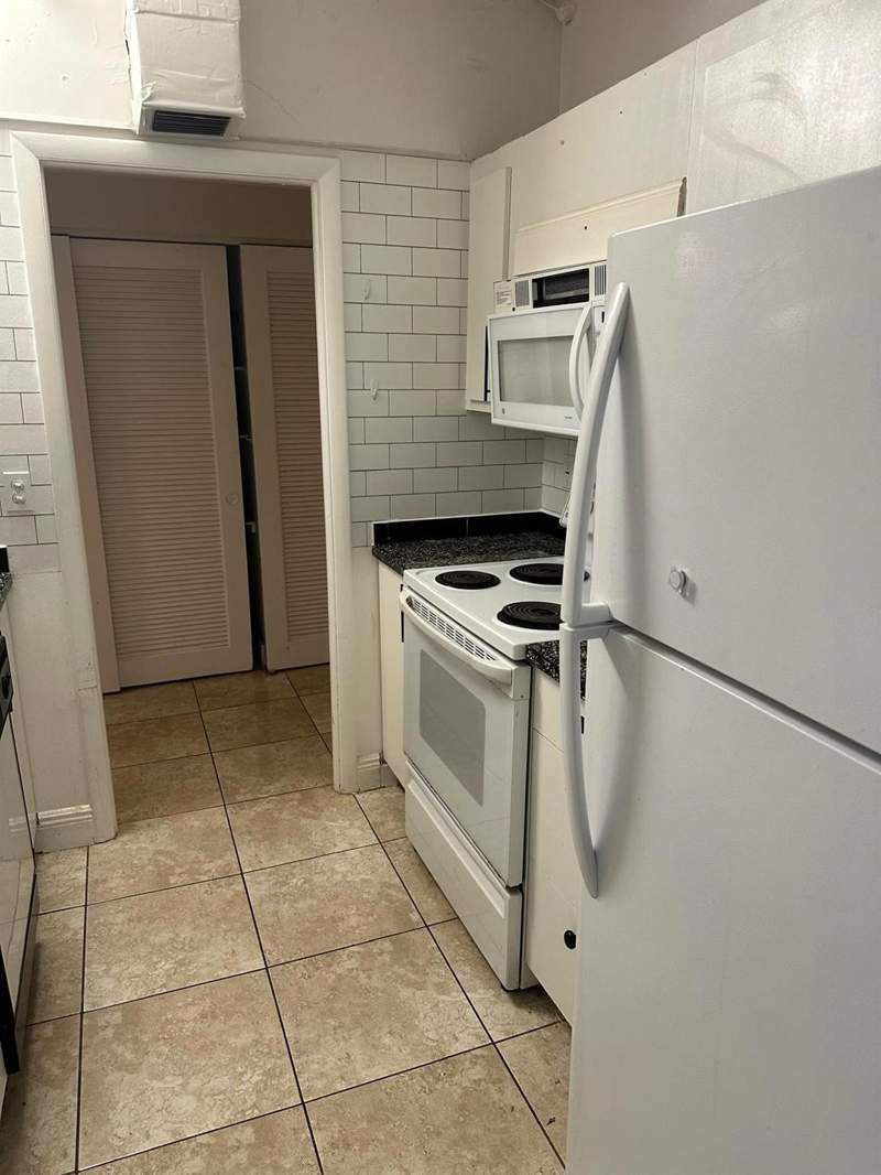 2 bedroom Condominium at 400 N Riverside Drive #102, Lado Del Rio Condo, Pompano Beach — photo 3