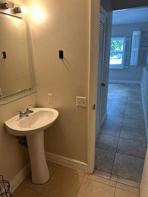 400 N Riverside Drive #102, Pompano Beach FL - photo 10 of 20