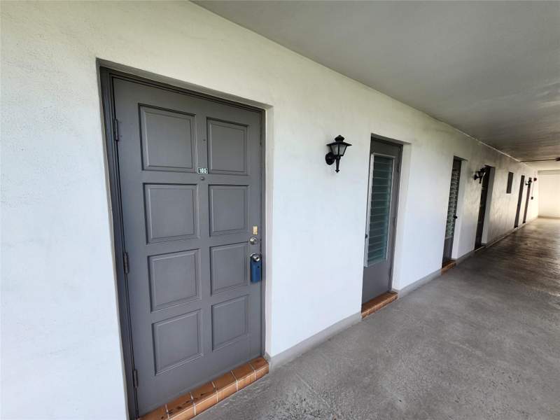 1 bedroom Condominium at 1201 Hillcrest Court #105, Hillcrest Country Club Apts No 7, Hollywood — photo 3