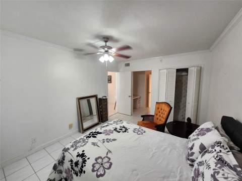1201 Hillcrest Court #105, Hollywood FL - photo 15 of 21