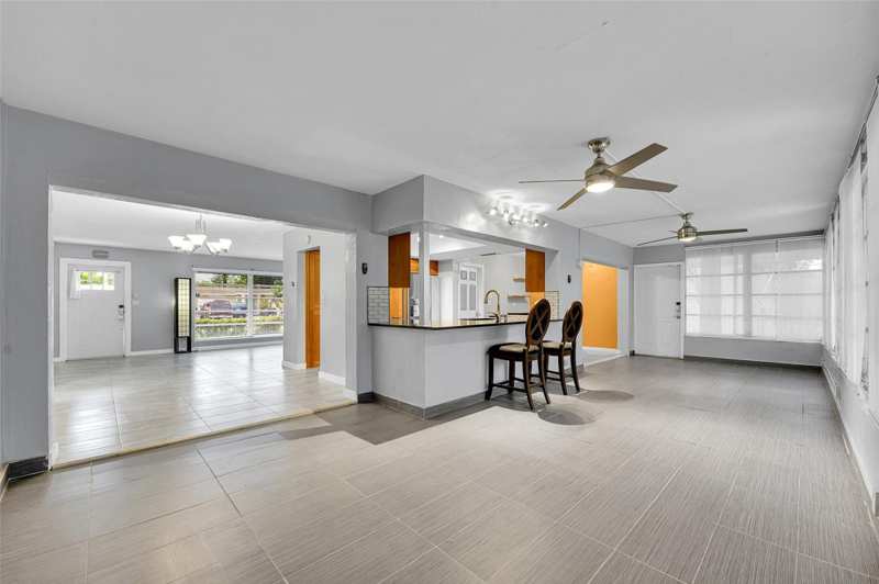 2 bedroom Single Family Residence at 6501 NW 24th Court, Sunrise Golf Village Sec, Sunrise — photo 1
