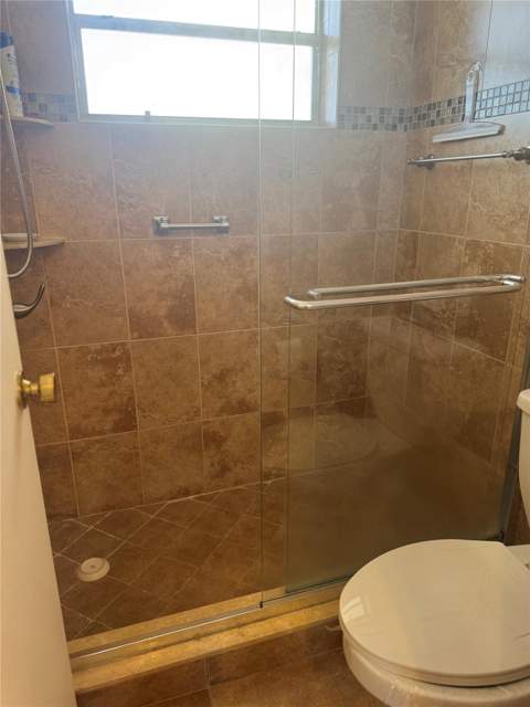 3940 NW 42 Avenue #315, Lauderdale Lakes FL - photo 8 of 13