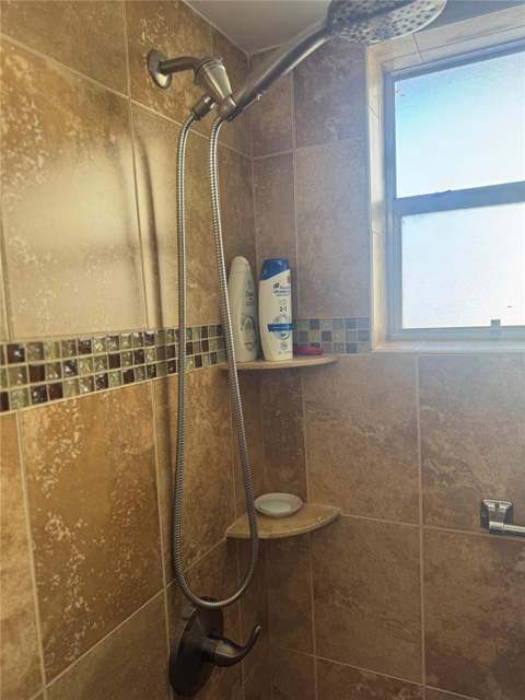 3940 NW 42 Avenue #315, Lauderdale Lakes FL - photo 9 of 13