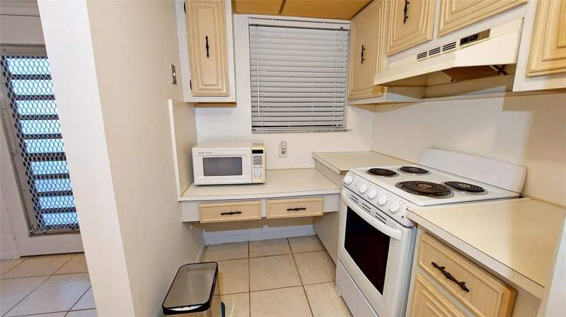 1 bedroom Condominium at 367 S Federal Highway #B105, Bella Mar Condo, Deerfield Beach — photo 4