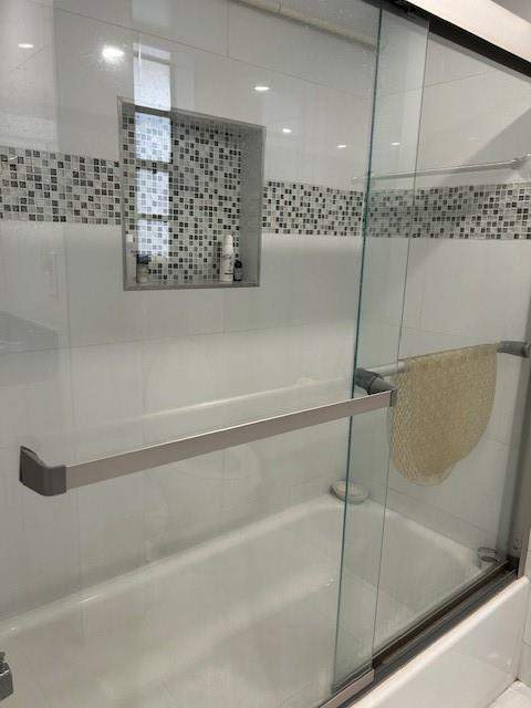 3590 Blue Lake Drive #305, Pompano Beach FL - photo 9 of 23