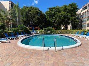 6701 Cypress Road #207, Plantation FL - photo 20 of 26