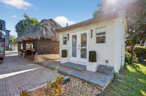 6 S Cortez Drive #6, Margate FL - photo 11 of 34