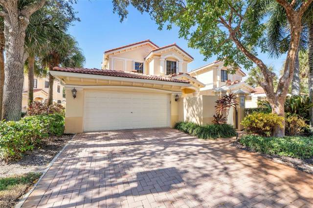 Mariposa Pointe